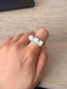 925 Sterling Silver & elegant mother pearl and Silver Band Ring 5.5